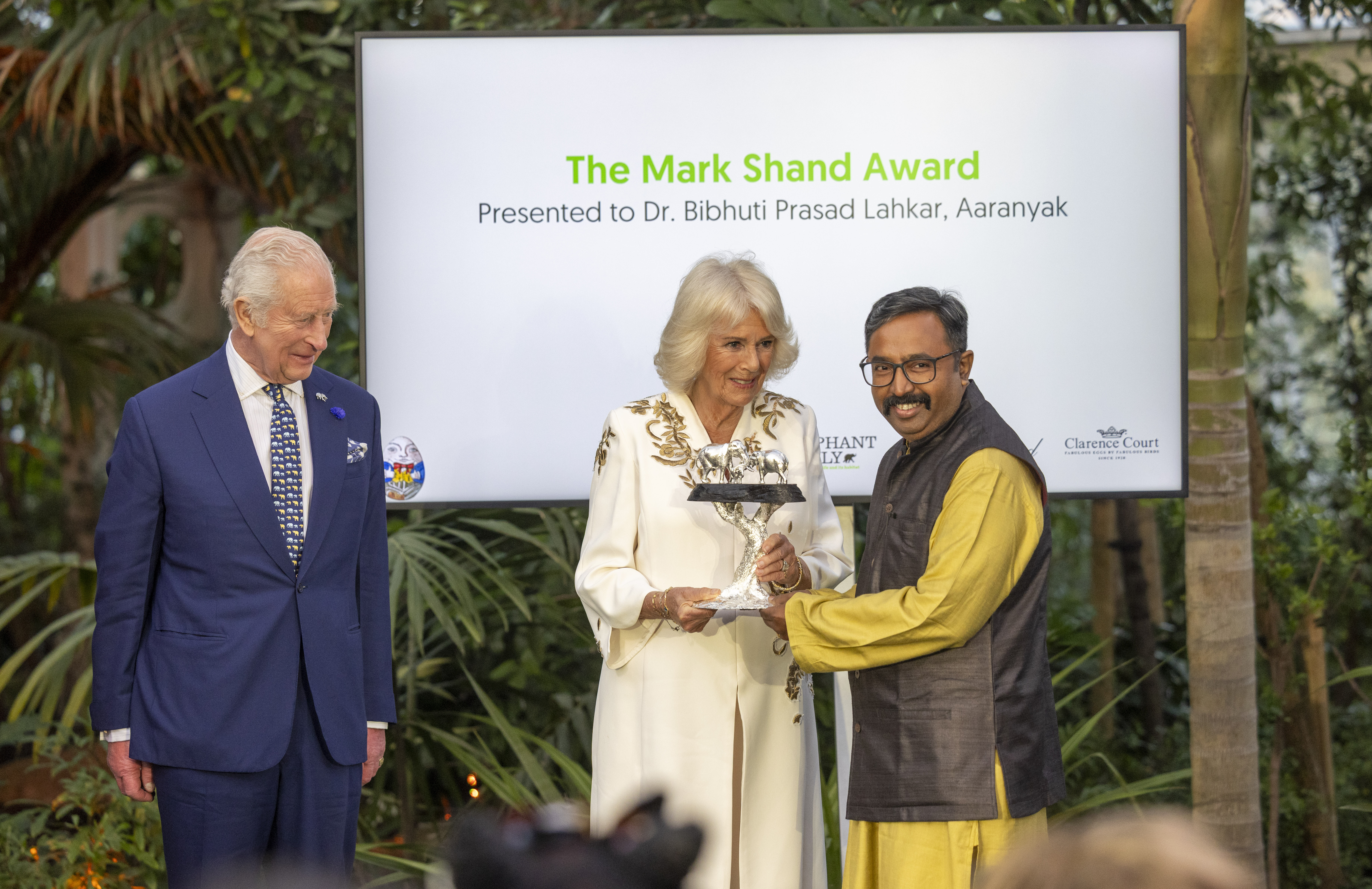 Their Majesties present The Mark Shand Award to Dr Bibhuti Lakhar (Aaranyak)